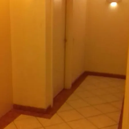 200m Et Promenade Des *